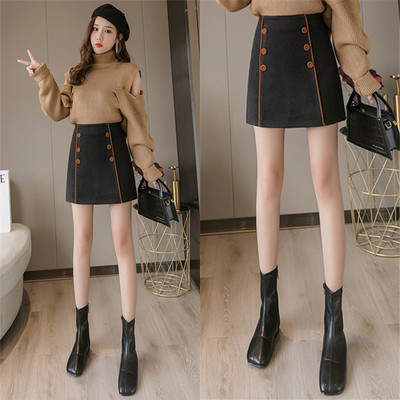 Модерна дамска пола с висока талия и копчета в черен и бежов цвят