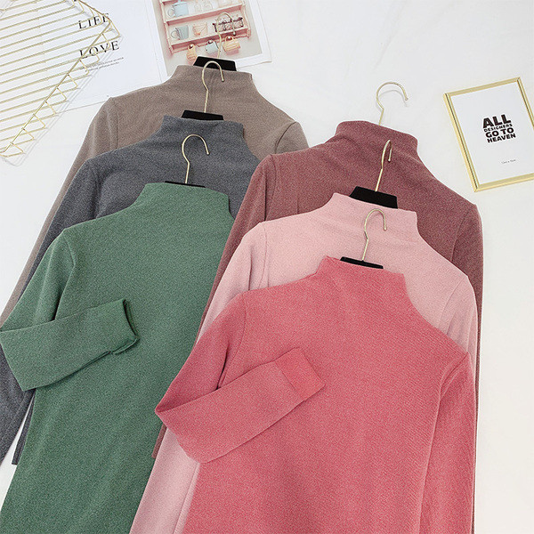 Polo modern pentru femei în mai multe culori diferite