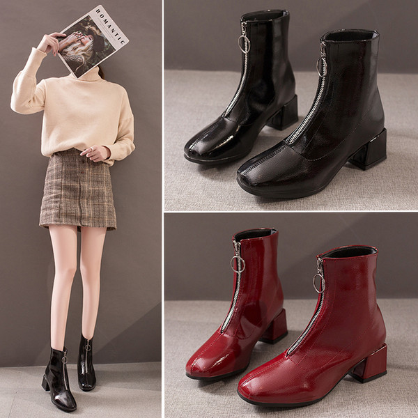 Stílusos női csizma eko bőrből, vastag sarkú fekete és piros színben