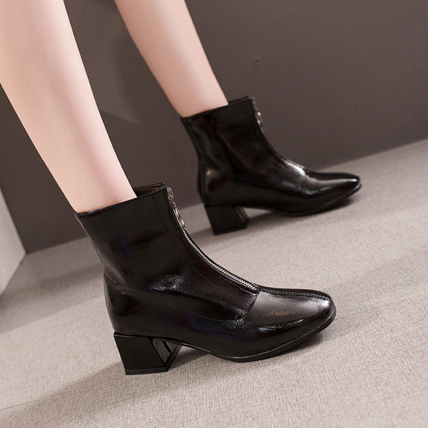 Stílusos női csizma eko bőrből, vastag sarkú fekete és piros színben