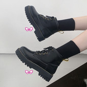 Cizme de iarnă de damă cu talpă aspră de culoare neagră