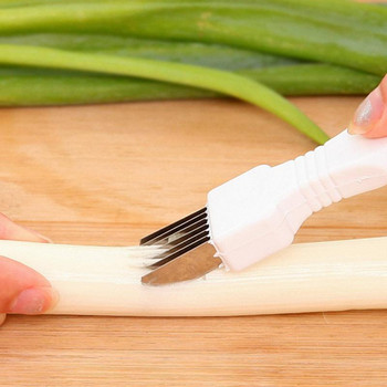 Практичен уред за рязане на зеленчуци от неръждаема стомана в бял цвят