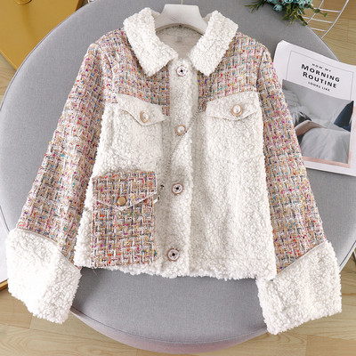 Κομψό γυναικείο κοντό παλτό με κουμπιά και τσέπες σε δύο χρώματα