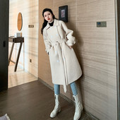 Palton bej lung si lat cu centura