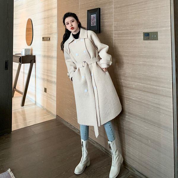 Palton bej lung si lat cu centura