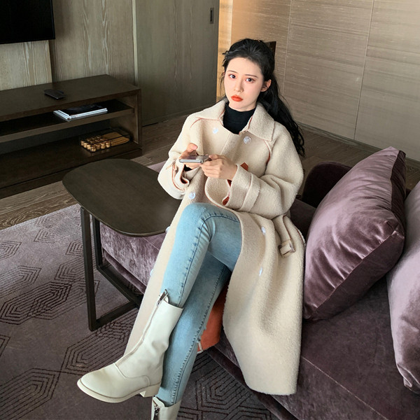 Palton bej lung si lat cu centura