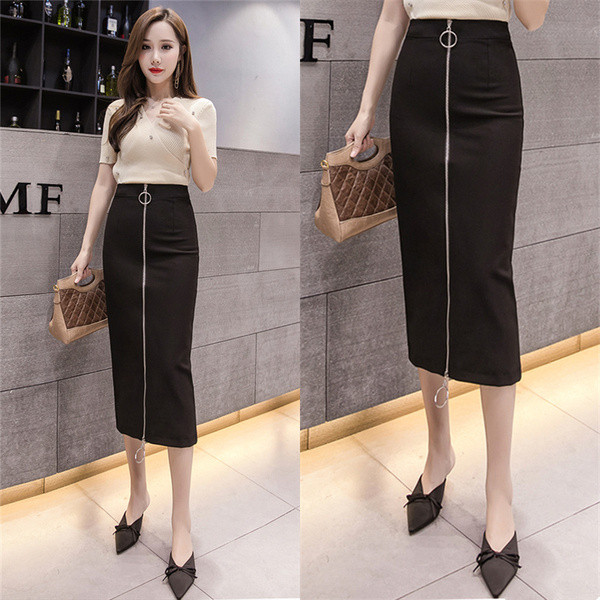 Fusta de dama actuala cu fermoar si talie inalta de culoare neagra