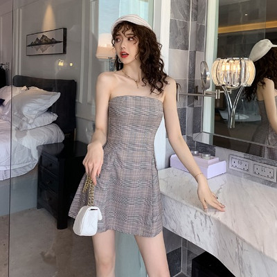 Rochie elegantă de damă, de culoare gri, fără bretele