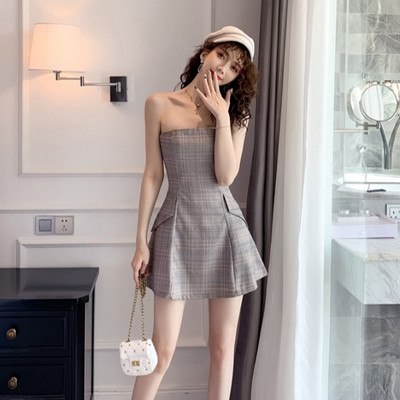 Rochie elegantă de damă, de culoare gri, fără bretele