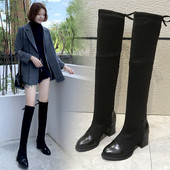 Cizme de dama stilate cu toc gros de culoare neagra din piele intoarsa ecologica