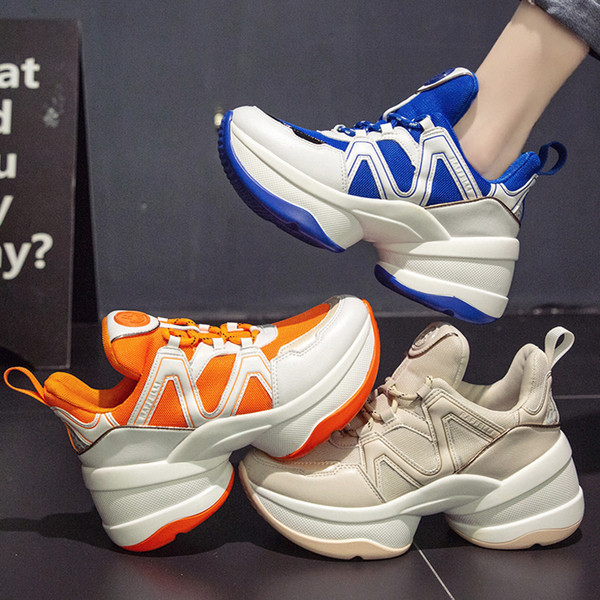 Adidasi moderni de dama cu talpa inalta si aspra in trei culori