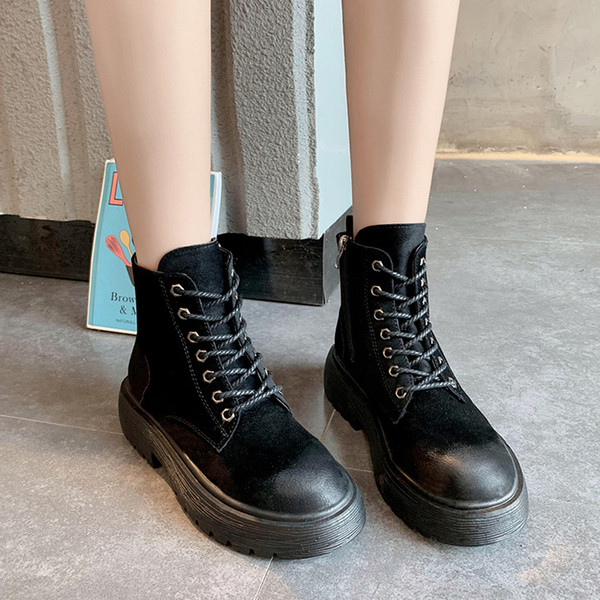 Cizme casual de dama din piele cu talpa aspra in doua culori