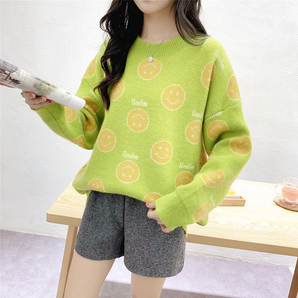 Pulover de dama model nou cu maneci lungi si decolteu O