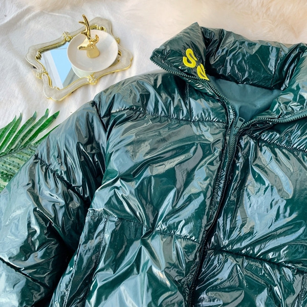 Geaca scurta de dama cu fermoar de culoare verde