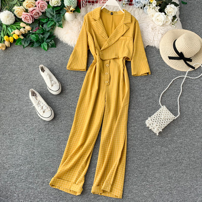 Salopetă lungă de damă în carouri cu decolteu spitz