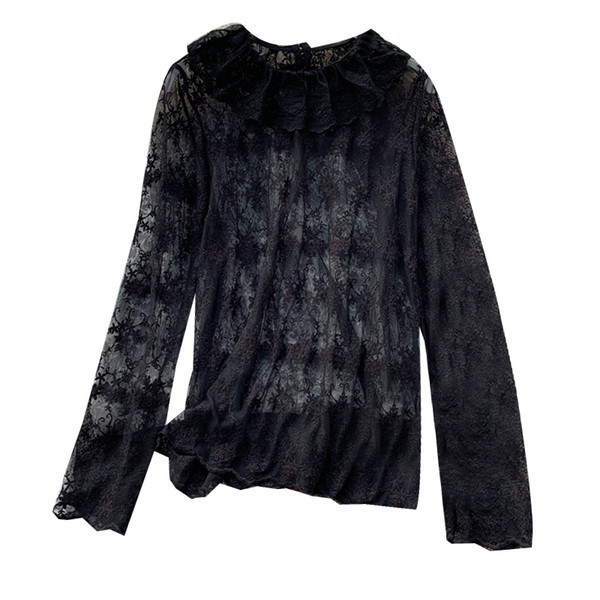 Bluză casual de damă din dantelă cu decolteu oval în bej, alb și negru