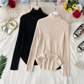 Μοντέρνα γυναικεία μπλούζα με κολάρο σε διάφορα χρώματα