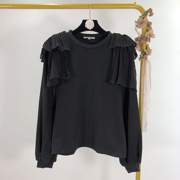 Bluză modernă de damă în negru și tul