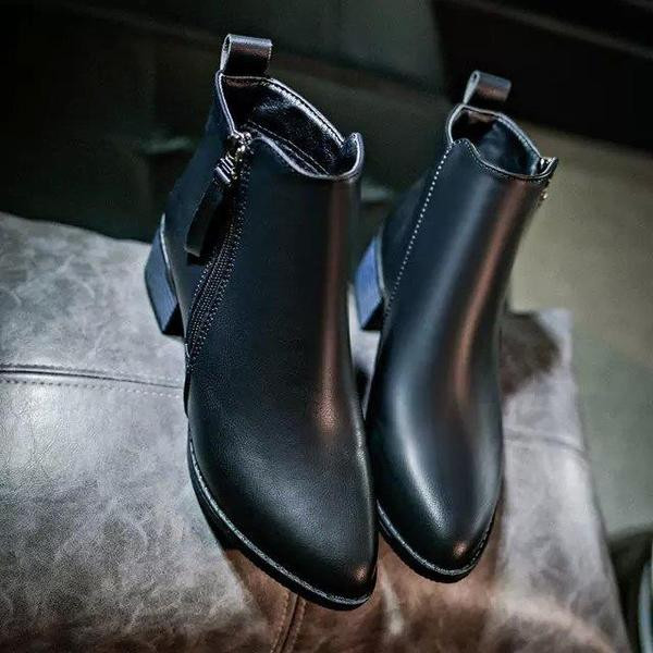 Ghete de dama moderne din piele ecologica cu fermoar in rosu si negru