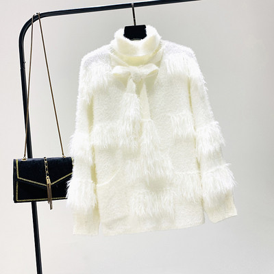 Új modell, korszerű női pulóver magas pólógallérral és megkötővel, fehér és rózsaszín színben