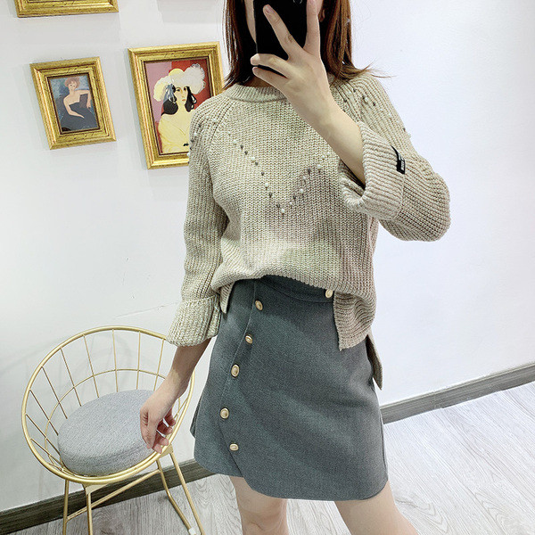 Pulover de dama in trei culori si decor - perle