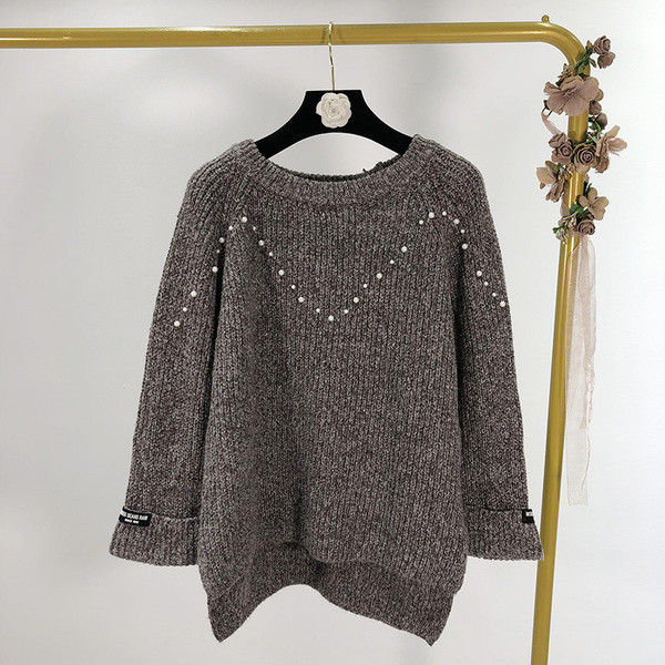 Pulover de dama in trei culori si decor - perle