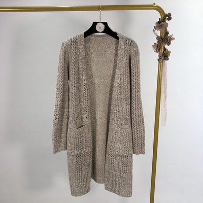 Vesta lunga fara prindere in trei culori