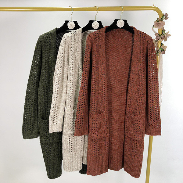 Vesta lunga fara prindere in trei culori