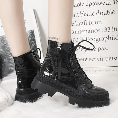 Cizme casual de dama cu sireturi si talpa groasa de culoare neagra