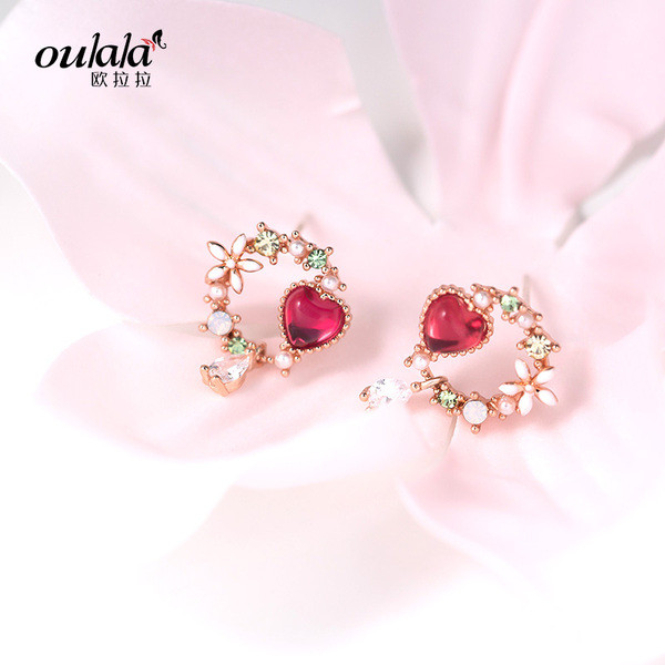 Cercei moderni de dama cu pietre in rosu