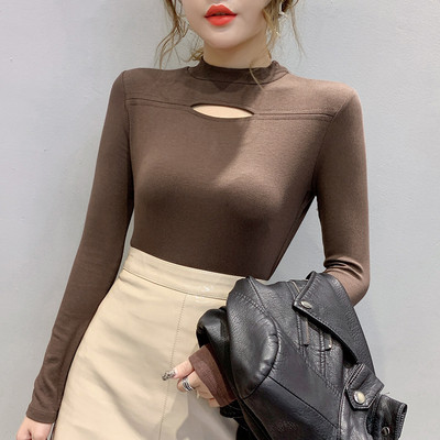 Bluză de damă modernă cu decolteu O și decupaje în mai multe culori