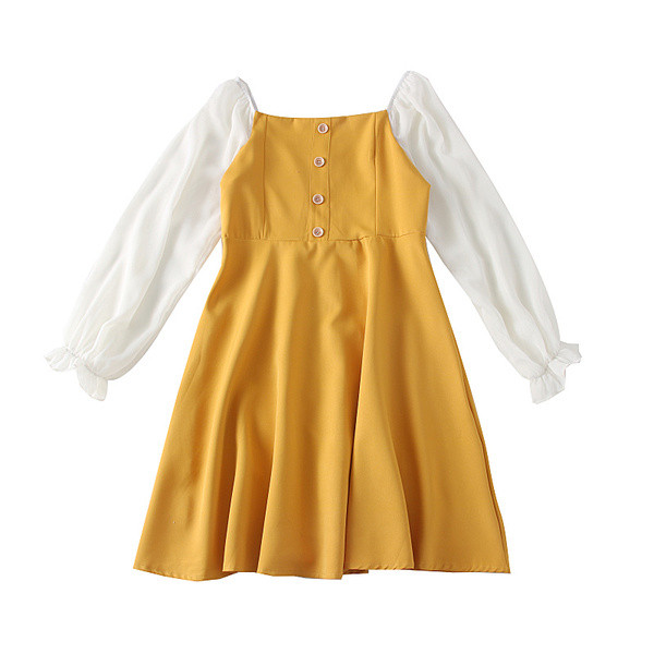 Új modell modern női ruha csupasz váll és gombokkal