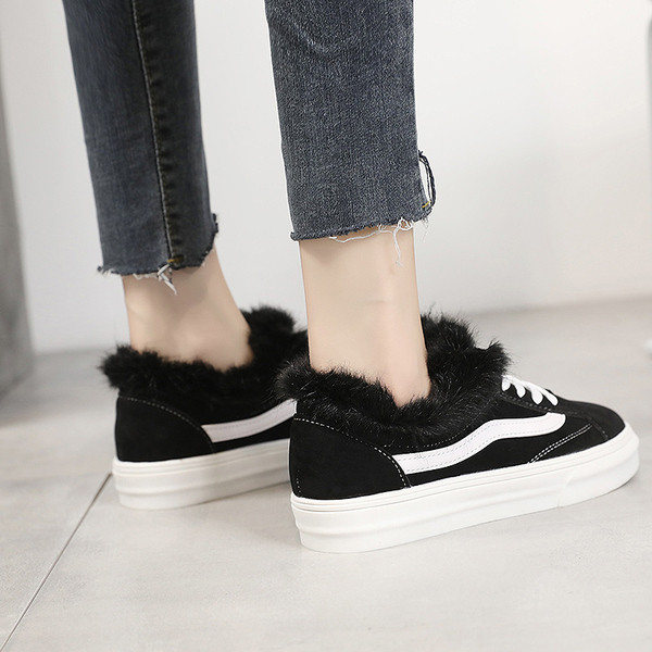 Adidasi moderni de dama cu captuseala moale in mai multe culori