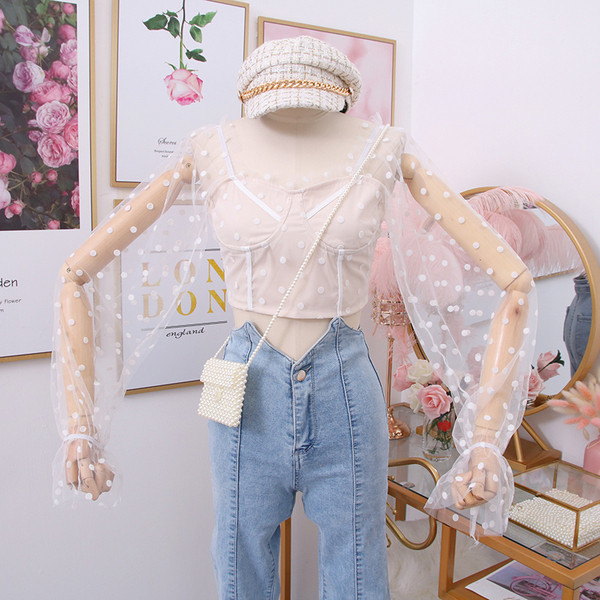 Bluza de dama model cu buline cu decolteu patrat si tul