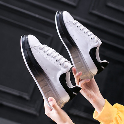 Model nou de adidasi dama cu talpa inalta