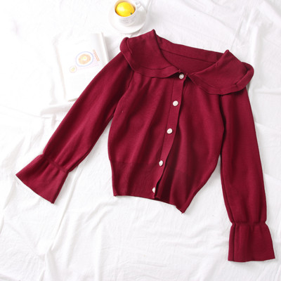 Vesta de dama actuala cu nasturi si maneci lotus