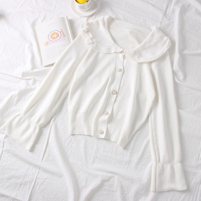 Vesta de dama actuala cu nasturi si maneci lotus