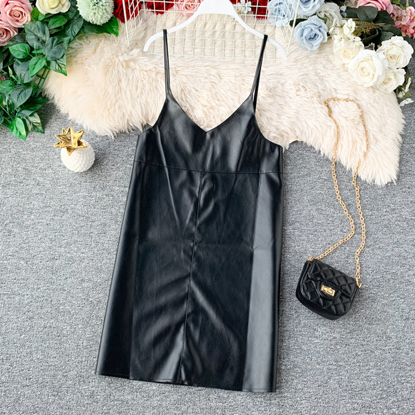 Rochie moderna de dama din piele ecologica cu bretele subtiri in trei culori