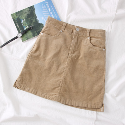 Fusta de dama moderna cu buzunare in maro, negru, verde si bej