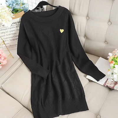 Alkalmi női ruha ovális nyakkivágással, négy színben