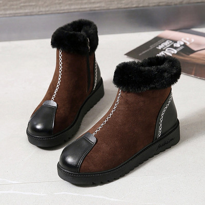 Γυναικείες μοντέρνες μπότες με μαλακή επένδυση σε μαύρο χρώμα