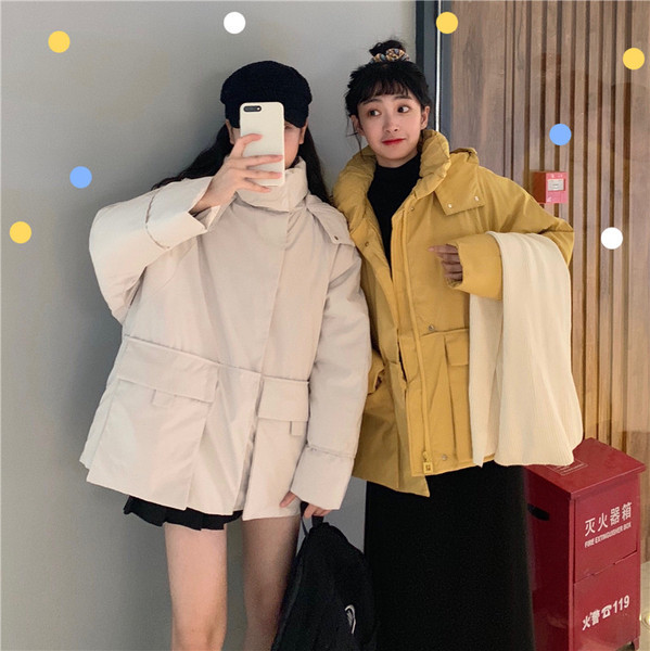 Geaca de iarna de dama alb si negru cu fermoar si buzunare