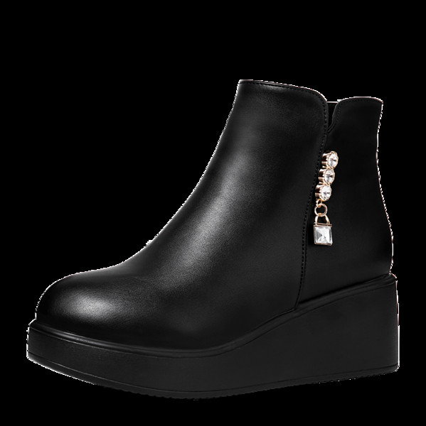 Ghete de dama moderne cu talpa inalta si fermoar de culoare neagra