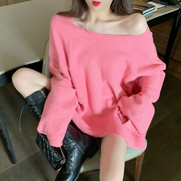 Pulover cu puf lat, cu decolteu spitz, în galben și roz