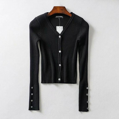 Vesta de dama model model nou cu nasturi si decolteu spitz