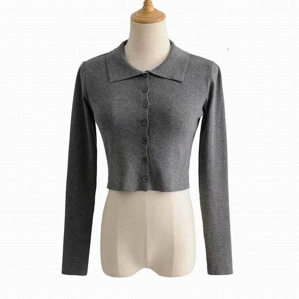 Μοντέρνο γυναικείο γιλέκο με κουμπιά σε διάφορα χρώματα - μικρό μοντέλο