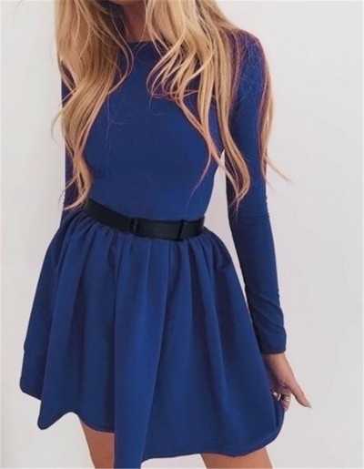 Rochie moderna de dama cu maneci lungi si model cu decolteu oval