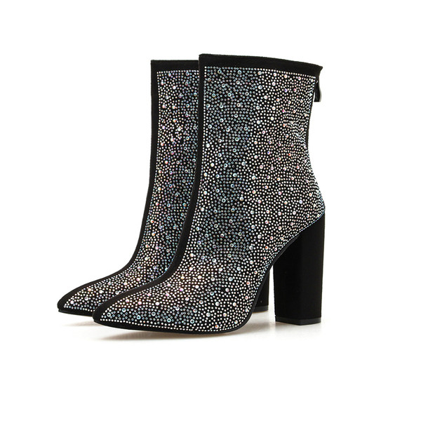 Model nou de ghete dama cu fermoar si pietre de culoare neagra