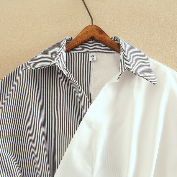 Cămașă modernă de damă cu nasturi și decolteu spitz