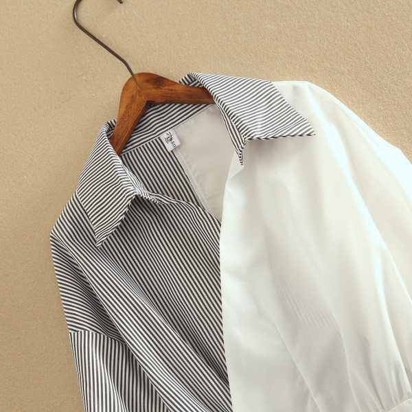 Cămașă modernă de damă cu nasturi și decolteu spitz